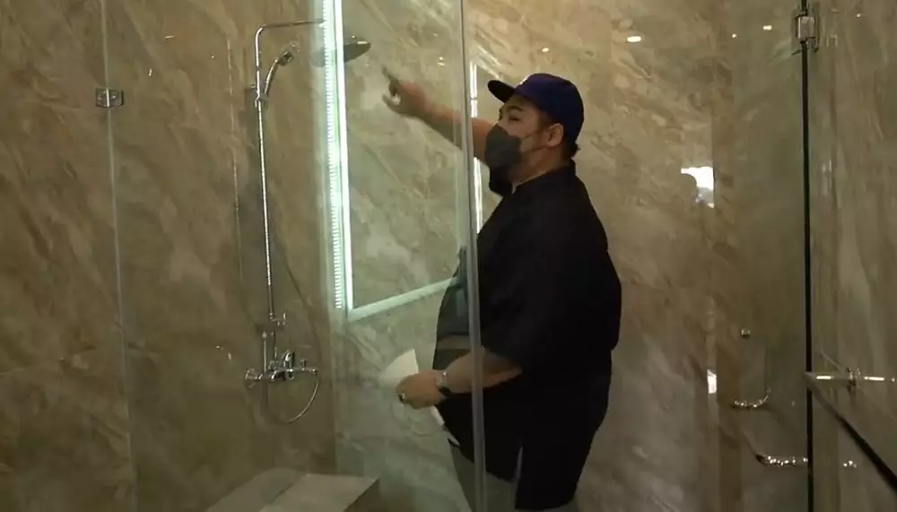 potret kamar tidur Ivan Gunawan © 2021 brilio.net YouTube