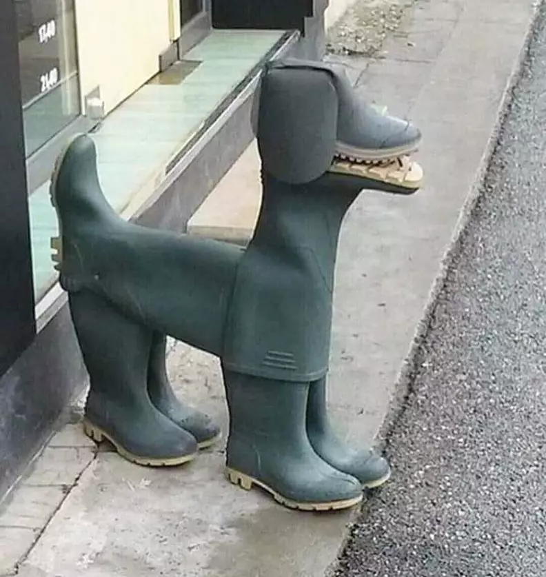 benda disusun jadi nyeleneh © 2021 instagram.com