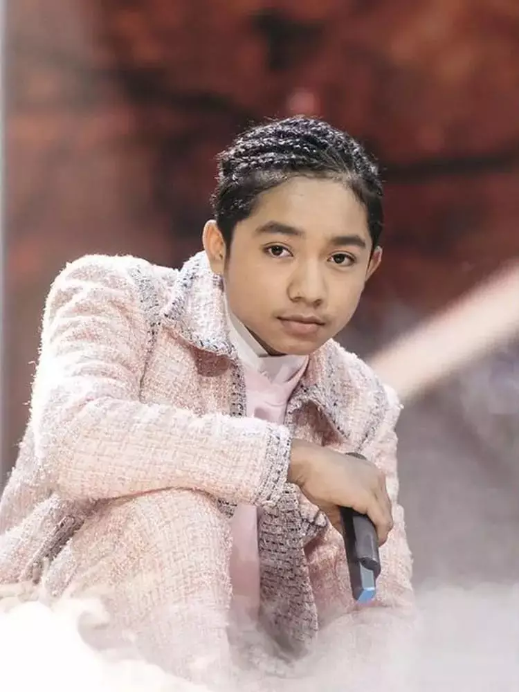 musisi ganteng dengan rambut cornrows © 2021 brilio.net musisi ganteng dengan rambut cornrows © 2021 brilio.net