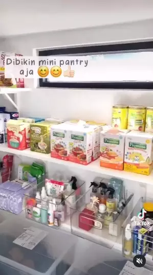 Potret minimarket dalam rumah Fitri Tropica © Instagram/@fitrop Potret minimarket dalam rumah Fitri Tropica © Instagram/@fitrop