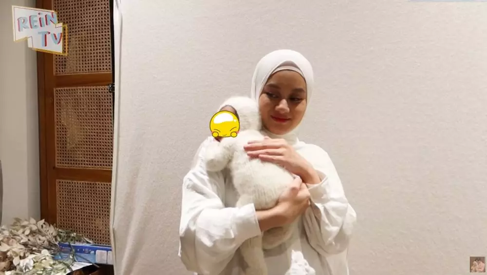 pemotretan Dinda Rey © 2021 brilio.net pemotretan Dinda Rey © 2021 brilio.net