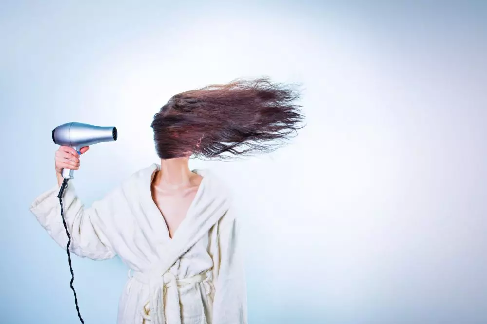 Manfaat kayu manis untuk rambut pexels.com Manfaat kayu manis untuk rambut pexels.com