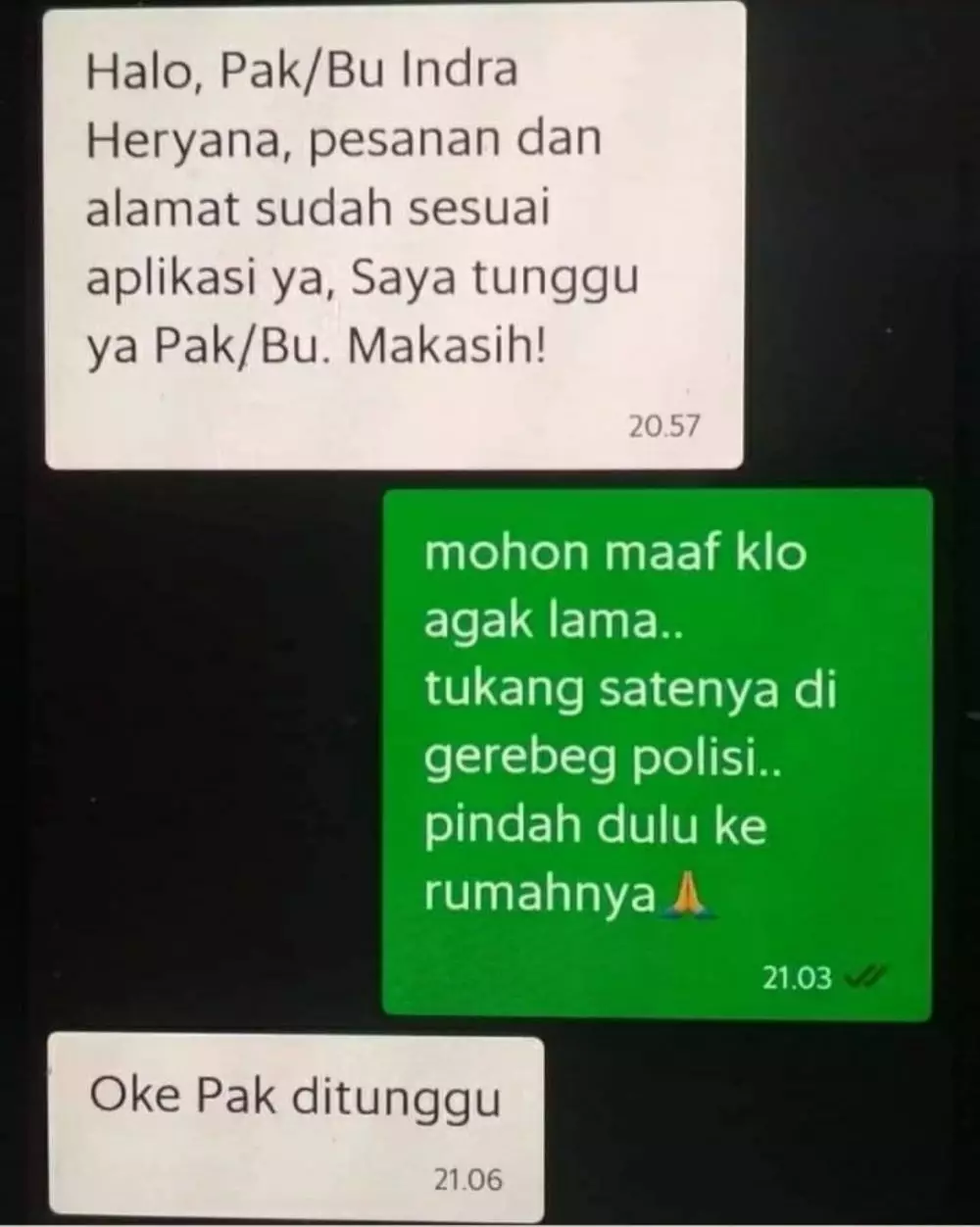 Chat pesan makanan via online © berbagai sumber