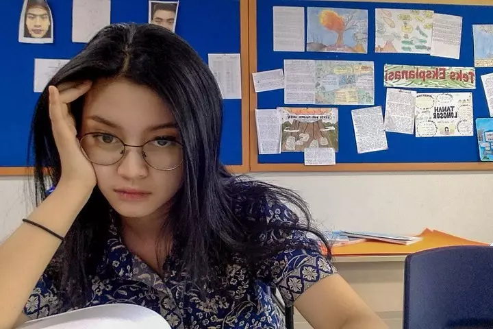 potret tanpa makeup seleb langganan web series © 2021 brilio.net potret tanpa makeup seleb langganan web series © 2021 brilio.net