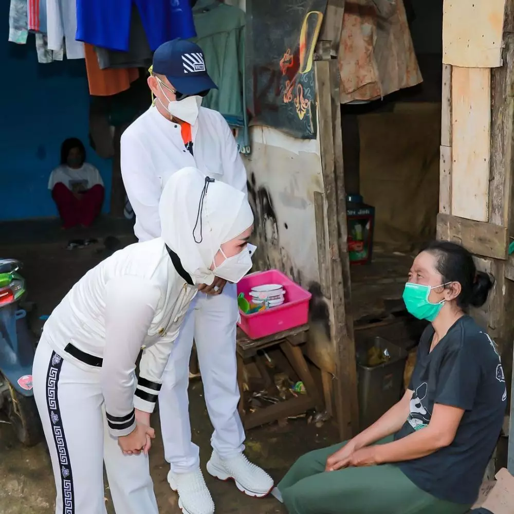 momen bella shofie bagikan 1000 makanan © instagram