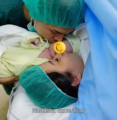 Momen perjalanan cinta Chelsea Olivia & Glenn Alinskie YouTube/Alinskie Family