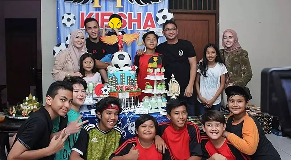 mantan pasangan seleb rayakan ultah anak © Instagram