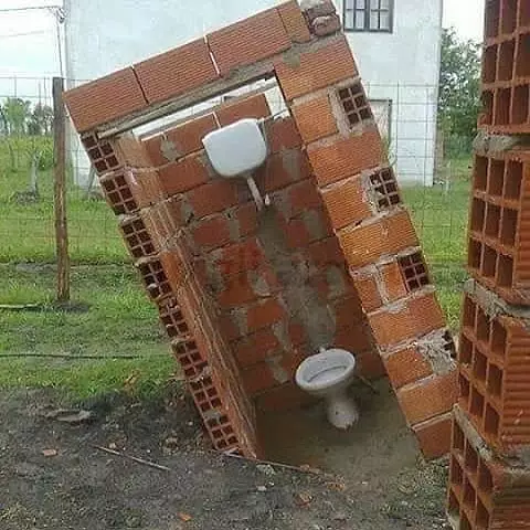 potret lucu toilet absurd © 2021 instagram.com