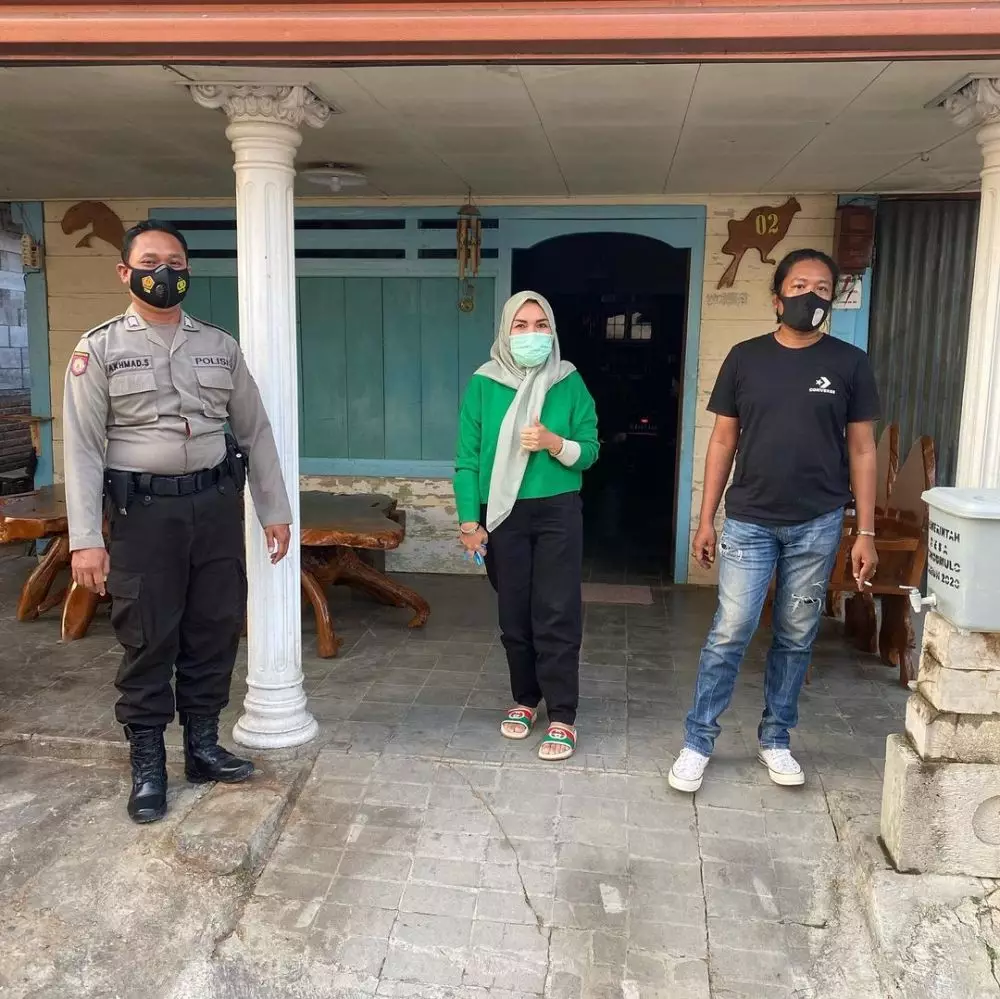 momen Umi Kalsum datangi haters © Instagram