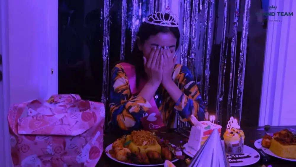 kejutan kedua Glenca © YouTube kejutan kedua Glenca © YouTube