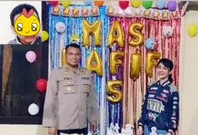 Momen Uut rayakan ultah anak lewat video call © Instagram/@uutpermatasari