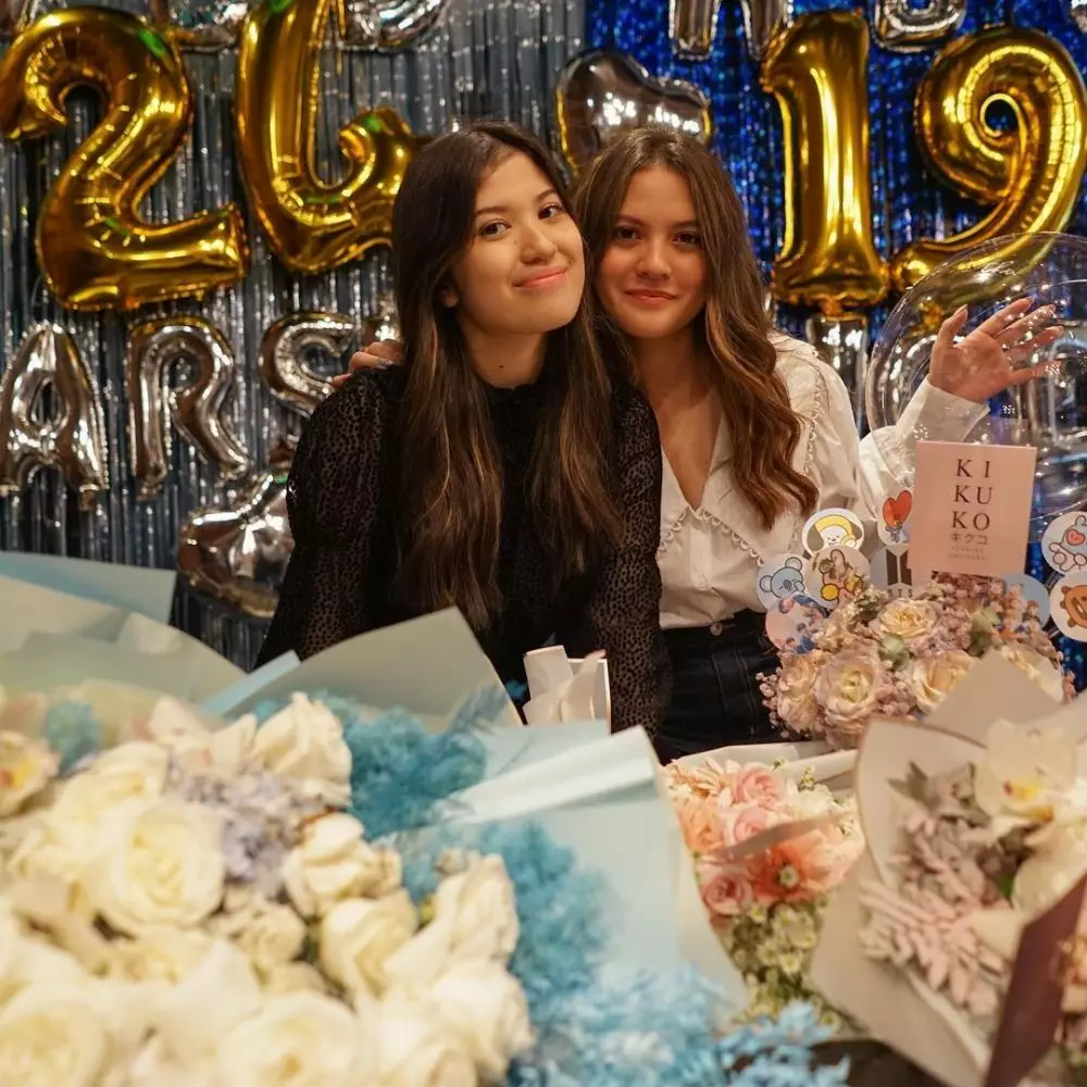 potret pesinetron cantik bareng saudara perempuan dari berbagai sumber potret pesinetron cantik bareng saudara perempuan dari berbagai sumber