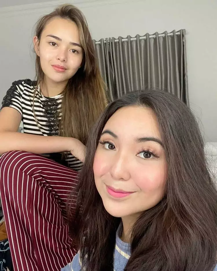 potret pesinetron cantik bareng saudara perempuan dari berbagai sumber potret pesinetron cantik bareng saudara perempuan dari berbagai sumber