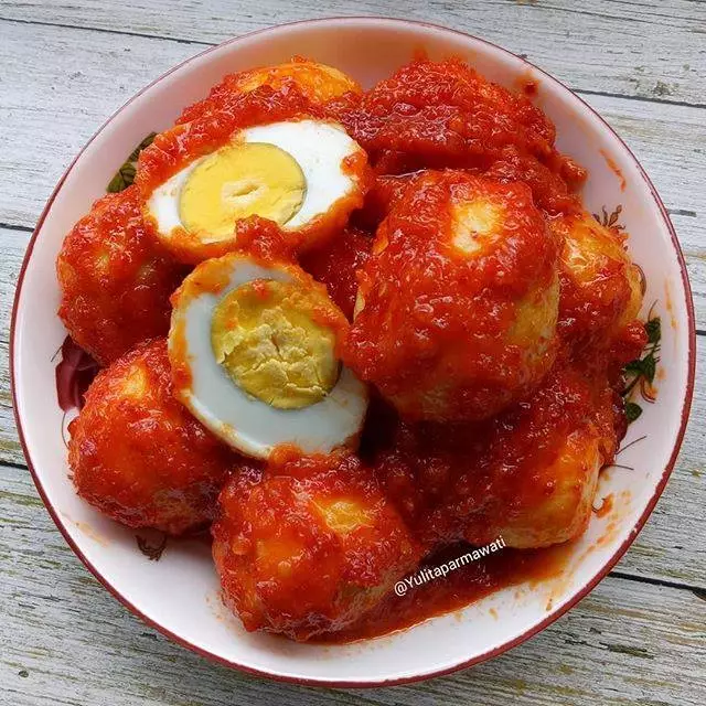Resep lauk pendamping nasi kuning © Instagram