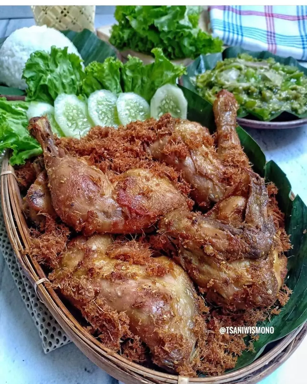 Resep lauk pendamping nasi kuning © Instagram