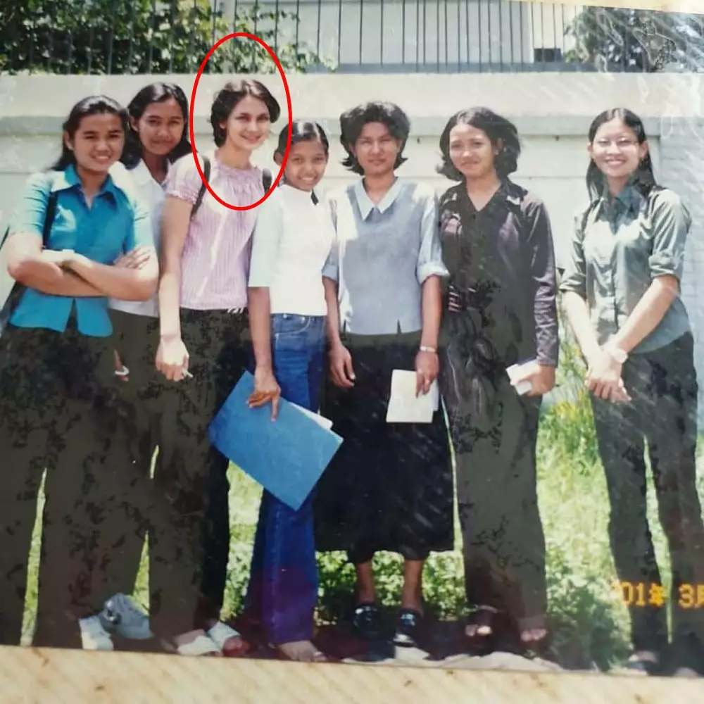 potret lawas presenter bareng geng sma © instagram