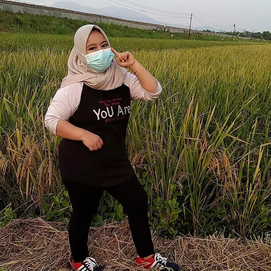 potret terbaru Kekeyi © Instagram potret terbaru Kekeyi © Instagram