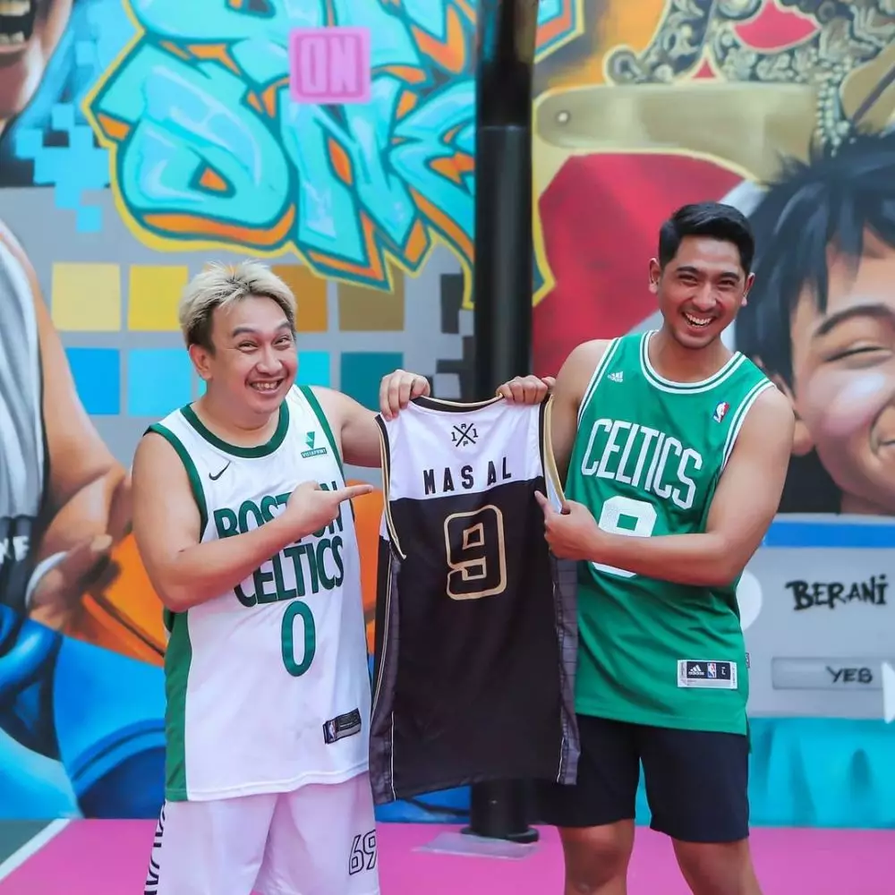 momen arya saloka tanding basket © instagram momen arya saloka tanding basket © instagram