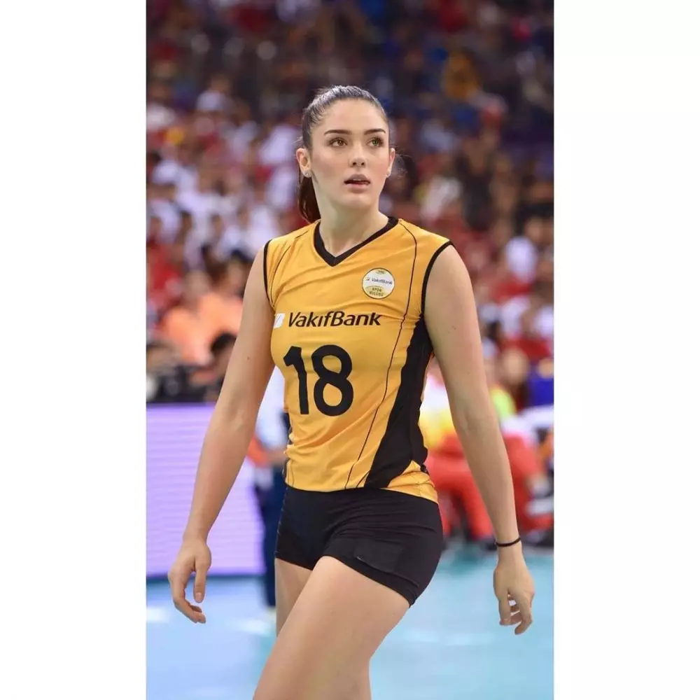 Potret Zehra Gunes © Instagram