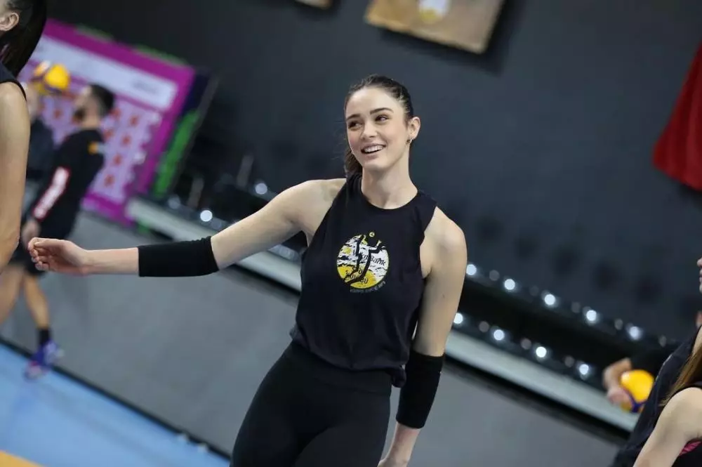 Potret Zehra Gunes © Instagram