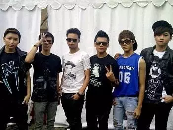 Potret lawas personel Smash © 2021 brilio.net Potret lawas personel Smash © 2021 brilio.net