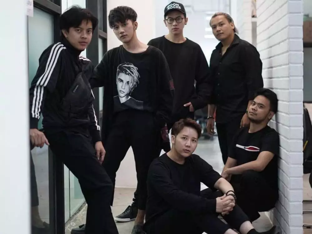 Potret lawas personel Smash © 2021 brilio.net Potret lawas personel Smash © 2021 brilio.net