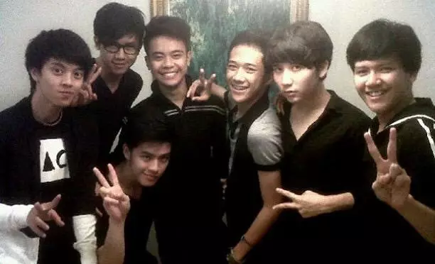 Potret lawas personel Smash © 2021 brilio.net Potret lawas personel Smash © 2021 brilio.net