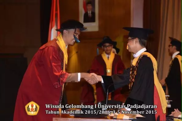 potret lawas komedian saat wisuda © berbagai sumber