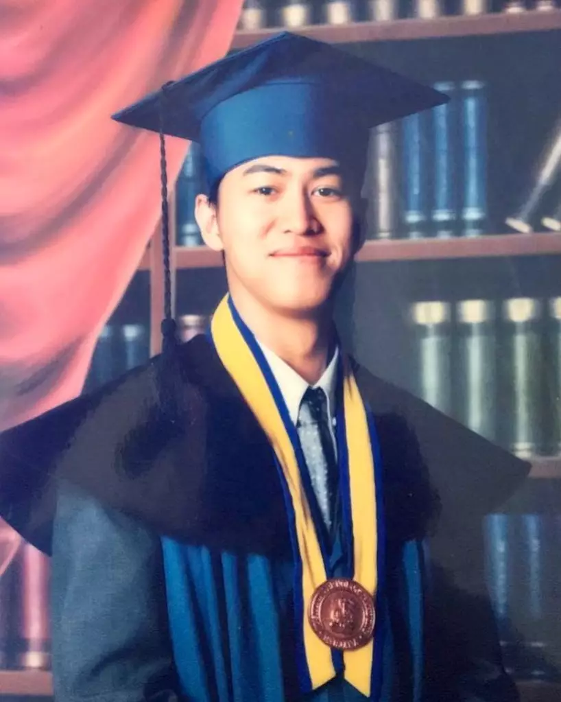 potret lawas komedian saat wisuda © berbagai sumber