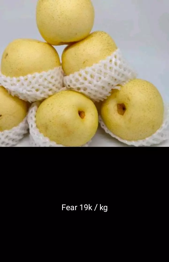 typo saat promosi dagangan © Twitter