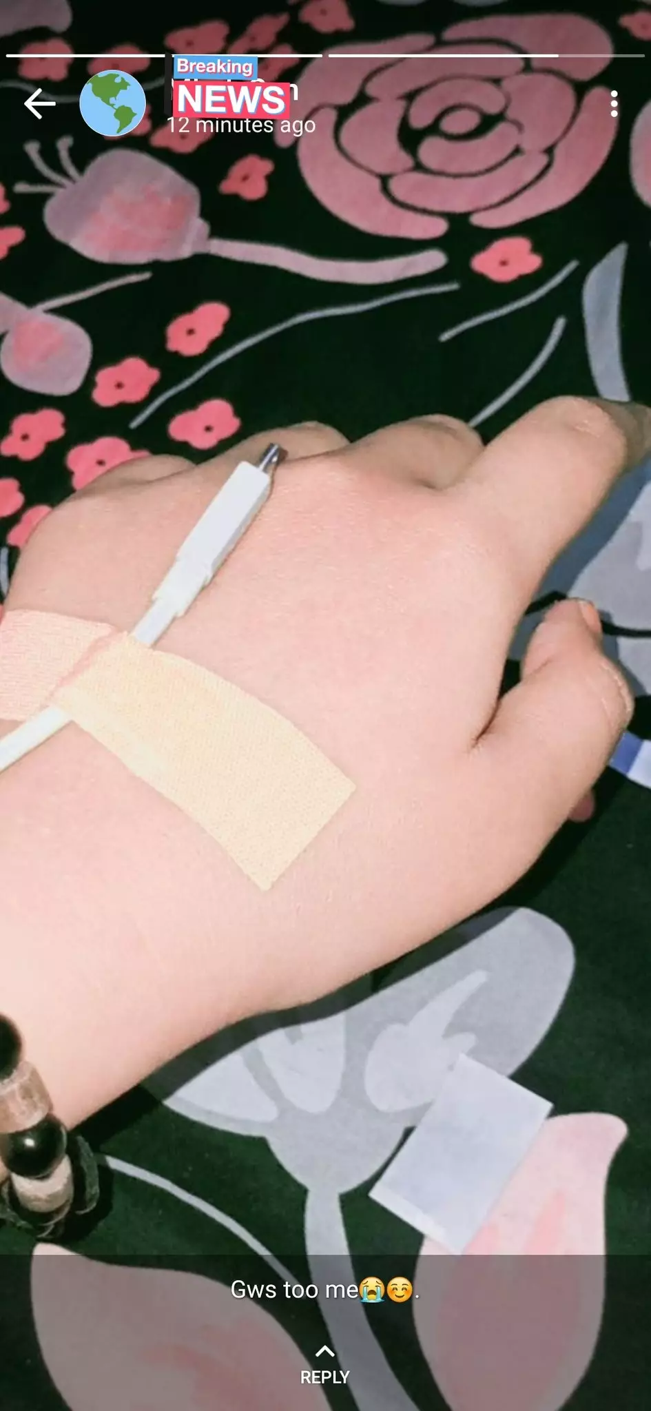 Kelakuan cewek kurang kerjaan © berbagai sumber