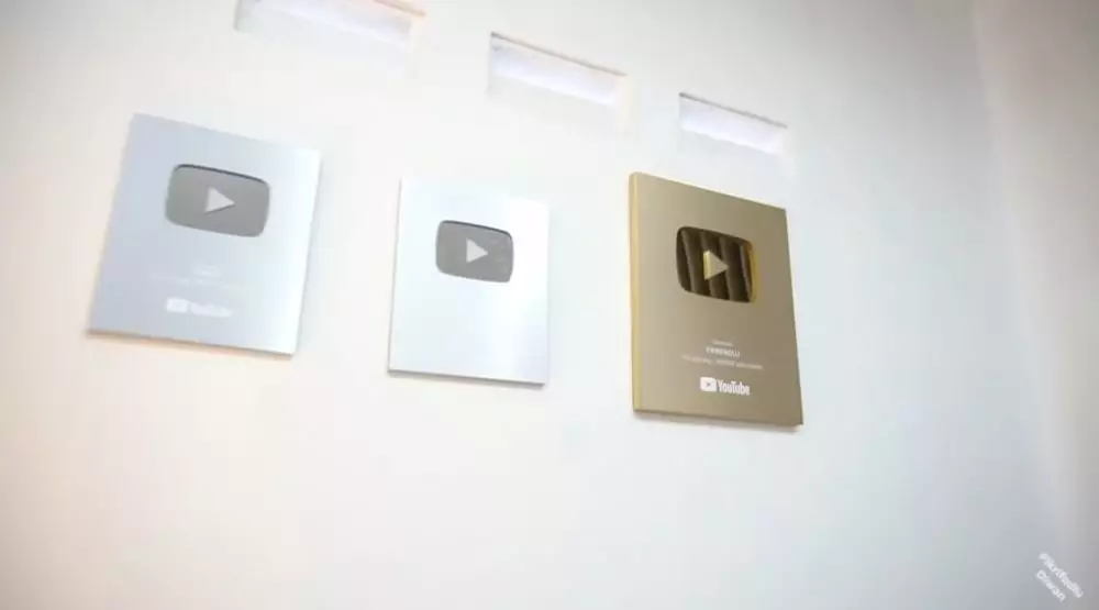 9 potret rumah Diwan Instagram/Youtube © 2021 brilio.net 9 potret rumah Diwan Instagram/Youtube © 2021 brilio.net