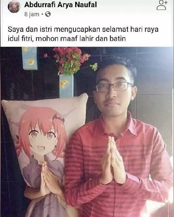 tingkah absurd penggemar anime © 2021 berbagai sumber