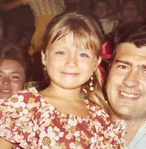 Potret masa kecil aktris telenovela 90-an dari berbagai sumber