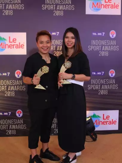 Potret kompak Greysia Polii dan Apriyani Rahayu dari berbagai sumber