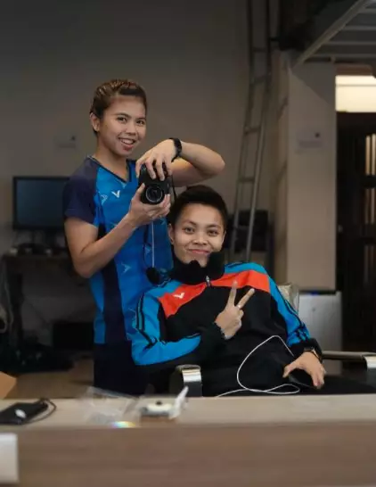 Potret kompak Greysia Polii dan Apriyani Rahayu dari berbagai sumber