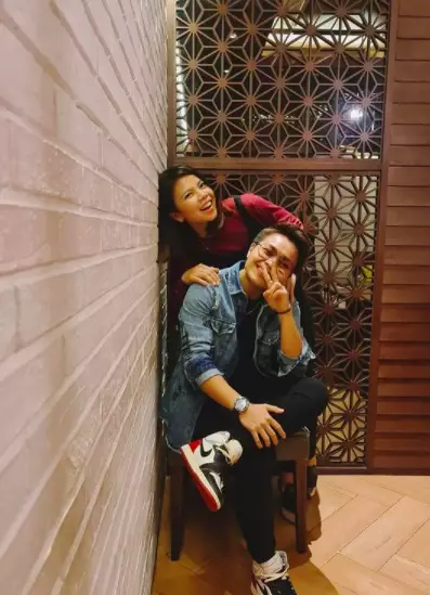 Potret kompak Greysia Polii dan Apriyani Rahayu dari berbagai sumber