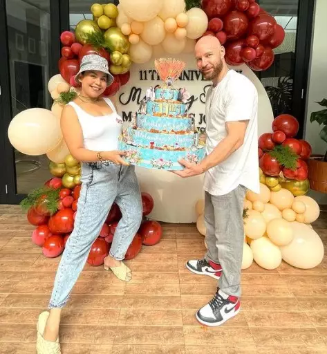 Momen anniversary Melaney Ricardo dan suami Instagram/@melaney_ricardo Momen anniversary Melaney Ricardo dan suami Instagram/@melaney_ricardo