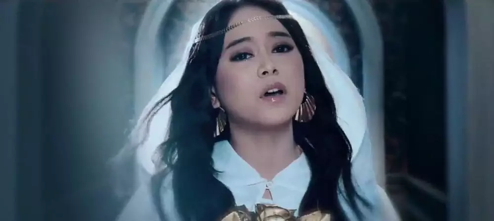 transformasi Lesty Kejora di video klip © 2021 brilio.net transformasi Lesty Kejora di video klip © 2021 brilio.net