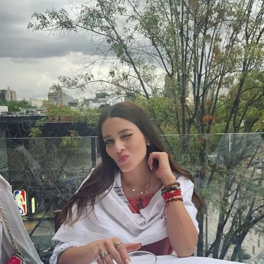 Lucy di telenovela Rosalinda Instagram/@adrianafonsecaoficial Lucy di telenovela Rosalinda Instagram/@adrianafonsecaoficial