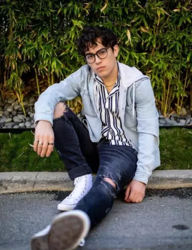 potret kenangan seleb TikTok Anthony Barajas Instagram/@itsanthonymichael potret kenangan seleb TikTok Anthony Barajas Instagram/@itsanthonymichael