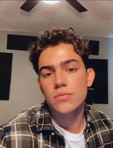 potret kenangan seleb TikTok Anthony Barajas Instagram/@itsanthonymichael potret kenangan seleb TikTok Anthony Barajas Instagram/@itsanthonymichael