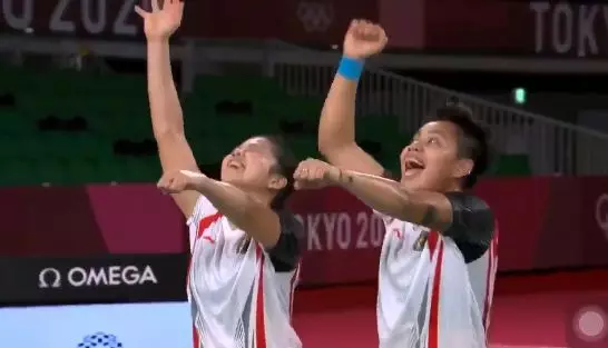 Momen unik Greysia/Apriyani © berbagai sumber Momen unik Greysia/Apriyani © berbagai sumber