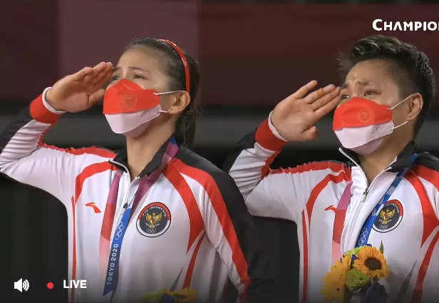 Momen Indonesia Raya berkumandang di Tokyo © Champions TV