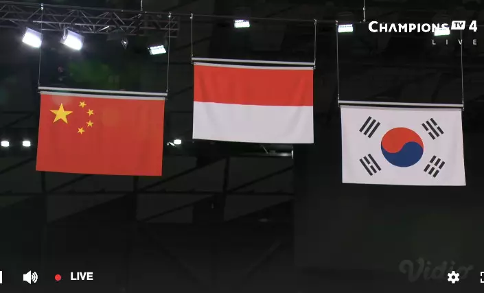 Momen Indonesia Raya berkumandang di Tokyo © Champions TV