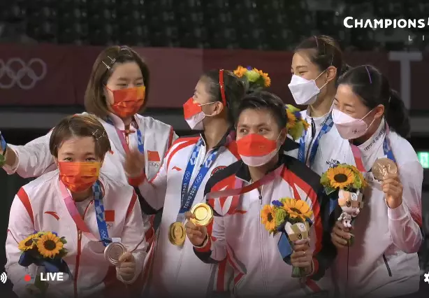 Momen Indonesia Raya berkumandang di Tokyo © Champions TV