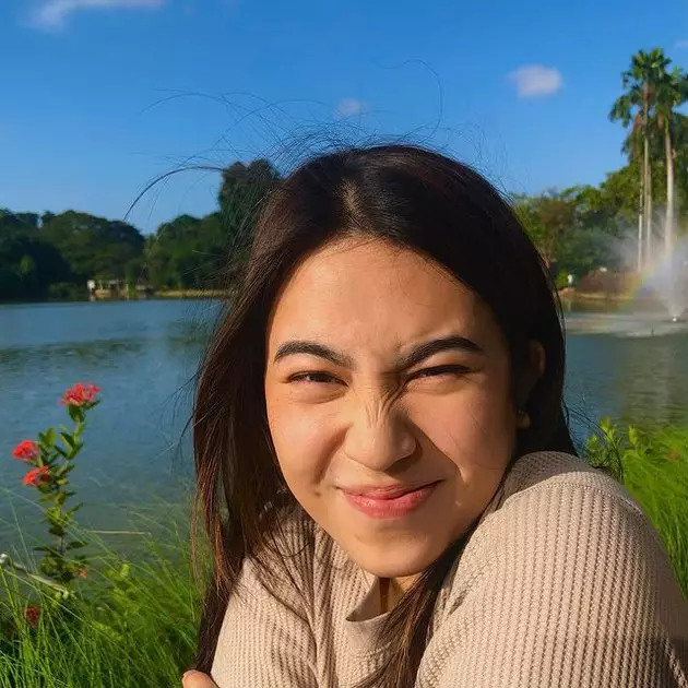 Potret Casey Rebecca © Instagram/@rebeccatulung