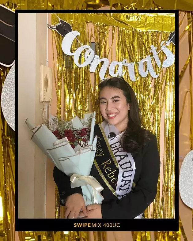 Potret Casey Rebecca © Instagram/@rebeccatulung