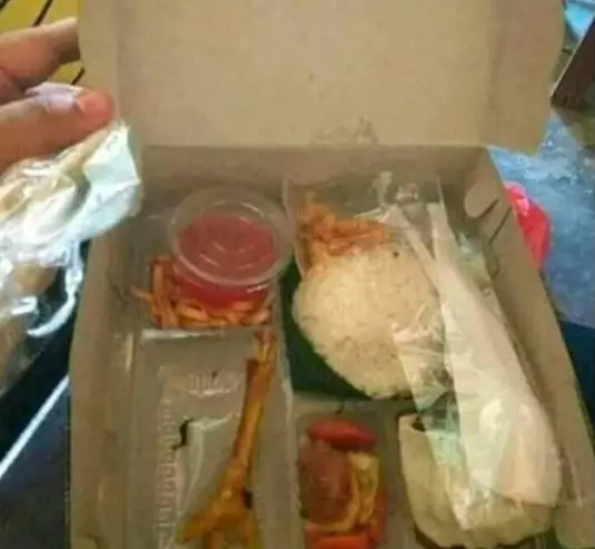 momen apes buka nasi kotak © 2021 instagram.com