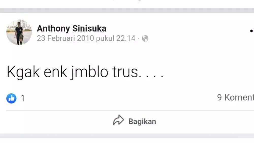 status FB Anthony © Twitter/@valnentiness